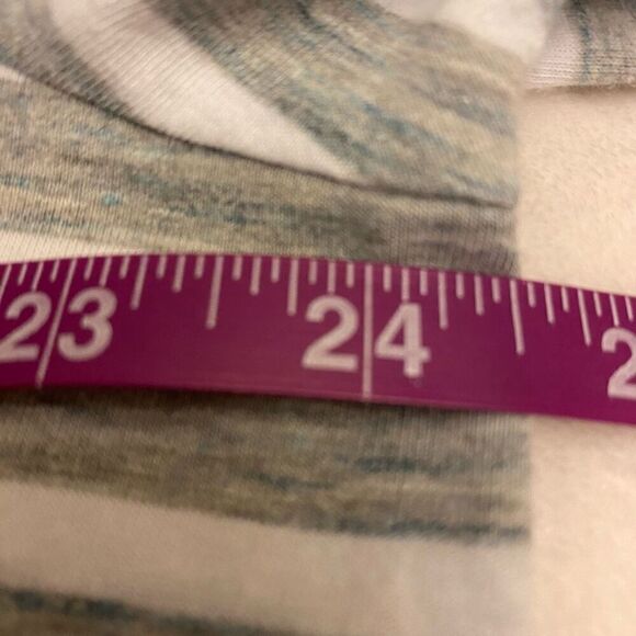 J. Jill Gray and White Striped Pure Jill Shirttail Long Sleeve Tee Sz 2X - Picture 11 of 13